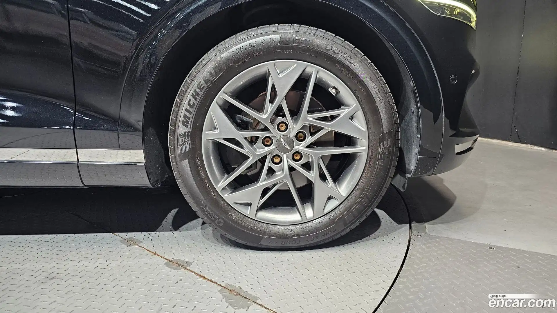 GV70 Genesis 2021.2-OUTER-031