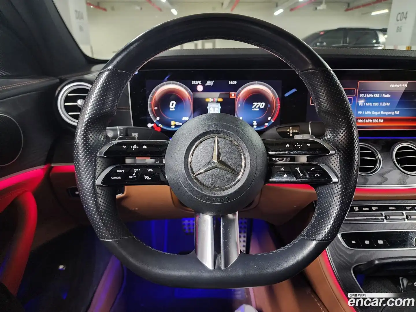 E-Class Mercedes-Benz 2021.6-OPTION-015