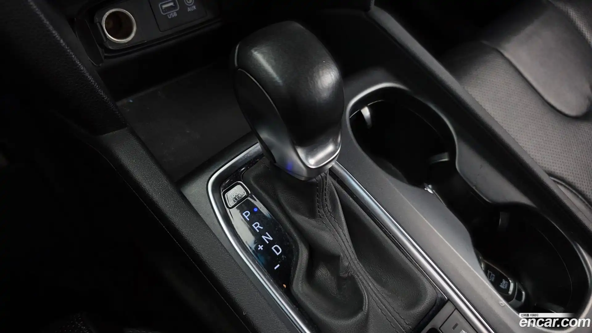 Santafe Hyundai 2018.5-INNER-009