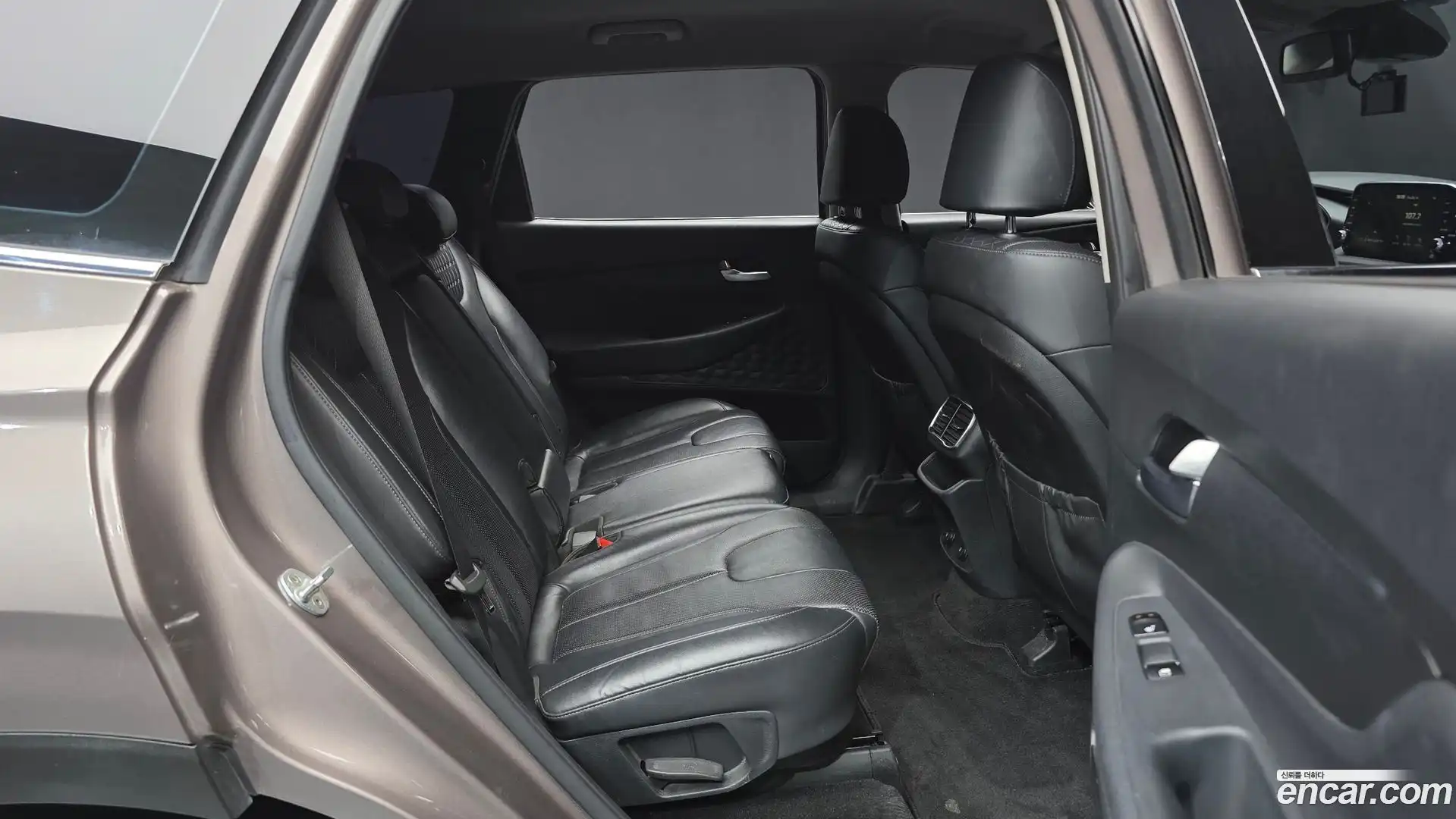 Santafe Hyundai 2018.5-OPTION-015