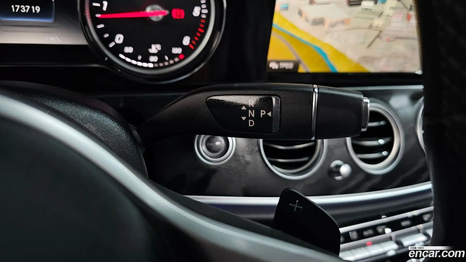 E-Class Mercedes-Benz 2020.6-INNER-009