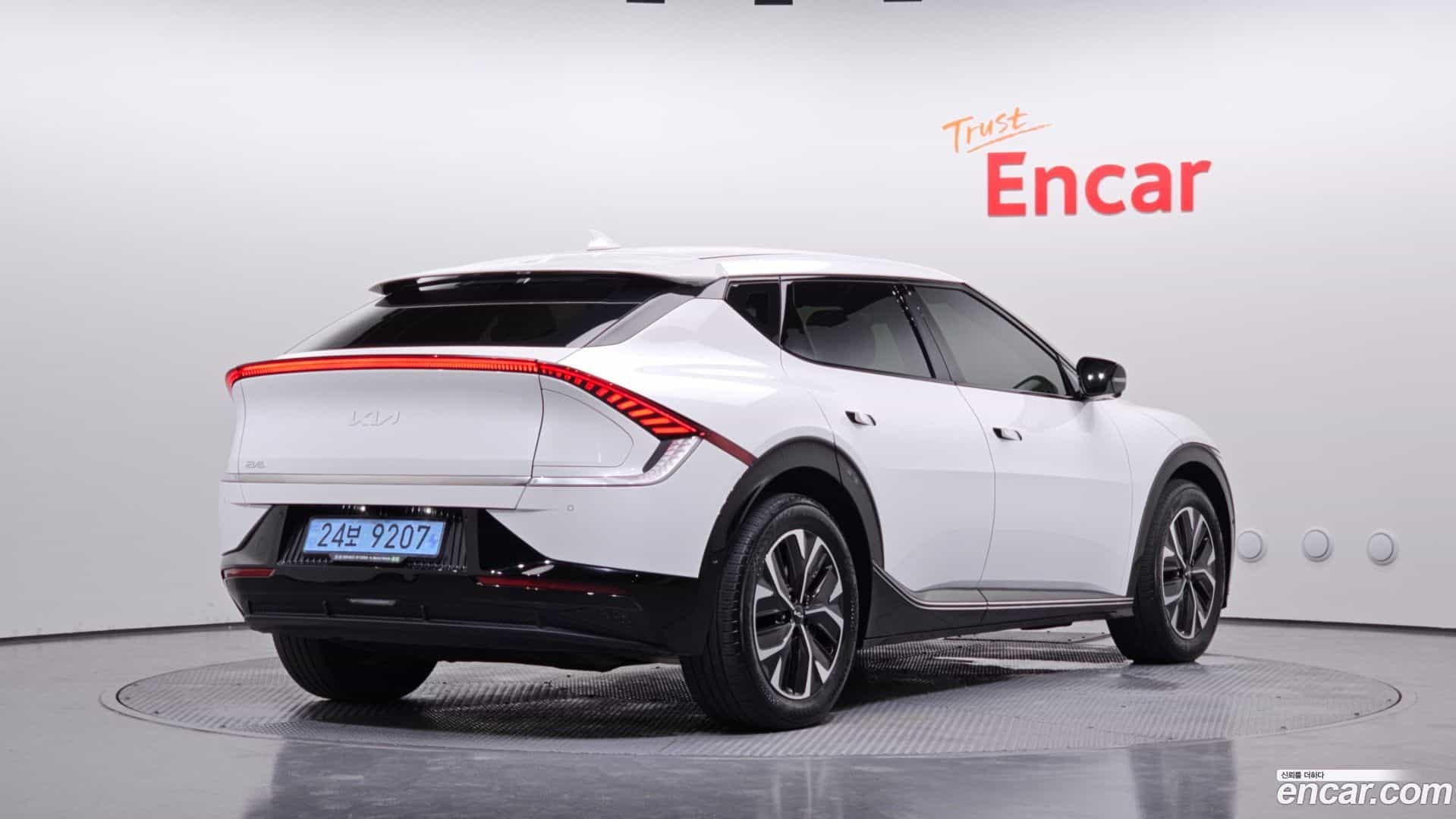 EV6 Kia 2024.6-OUTER-002