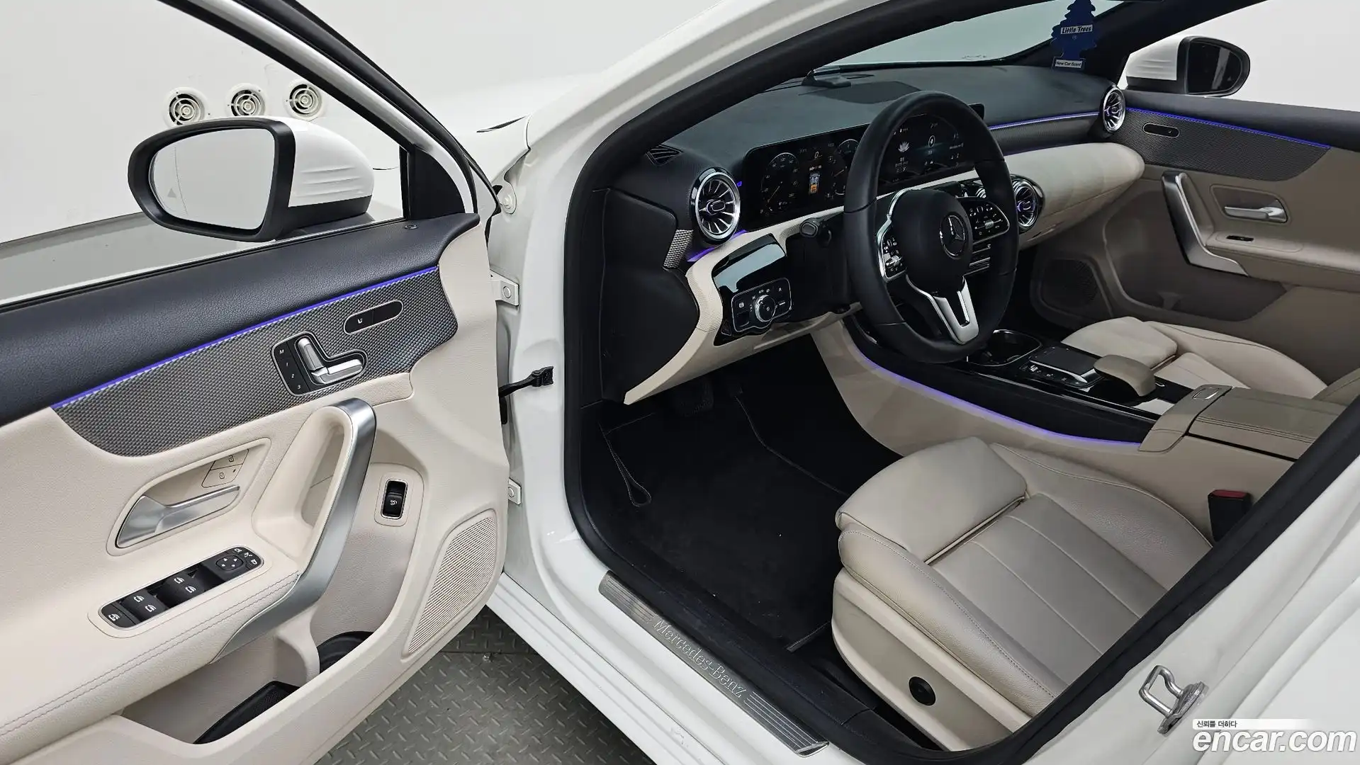 A-Class Mercedes-Benz 2021.5-INNER-010