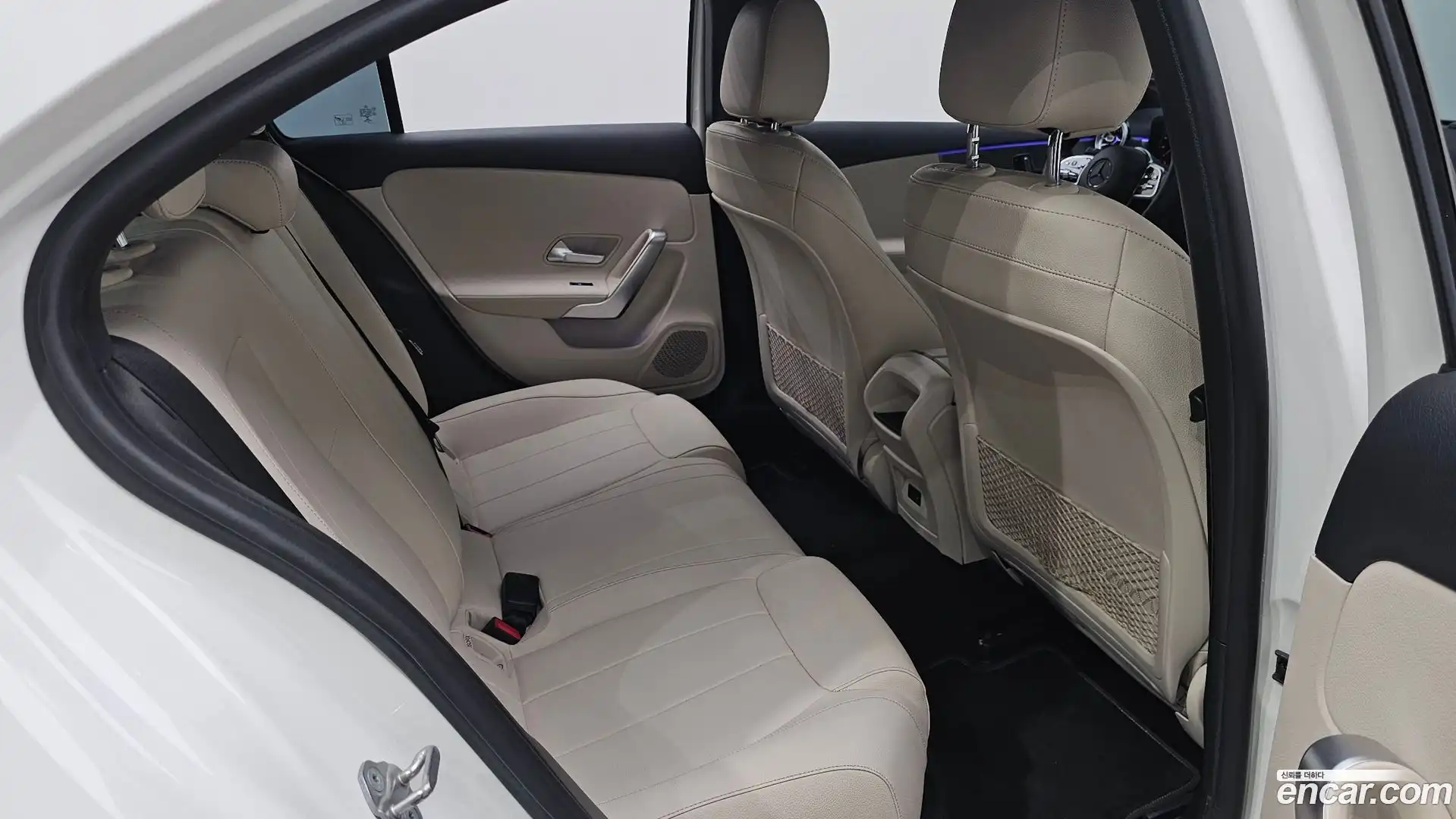 A-Class Mercedes-Benz 2021.5-OPTION-016