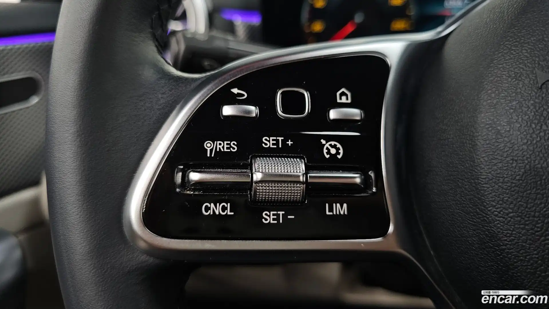 A-Class Mercedes-Benz 2021.5-OPTION-043