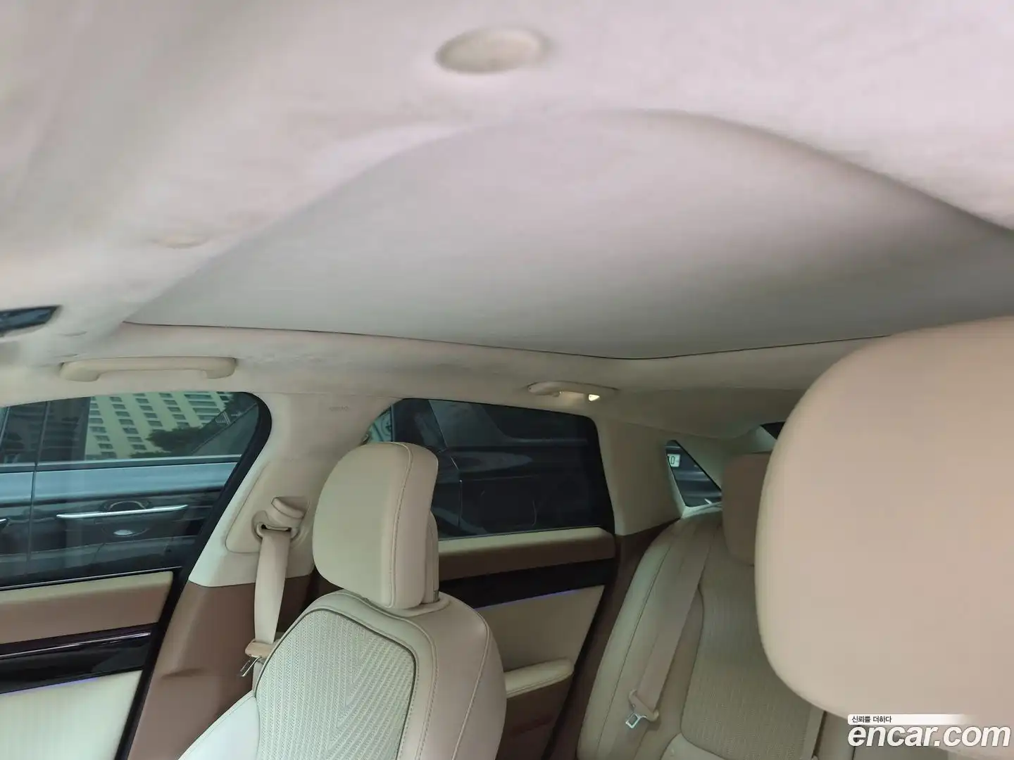 Grandeur Hyundai 2023.10-OPTION-019