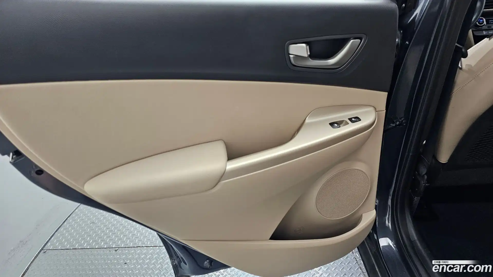 Kona Hyundai 2020.4-INNER-035