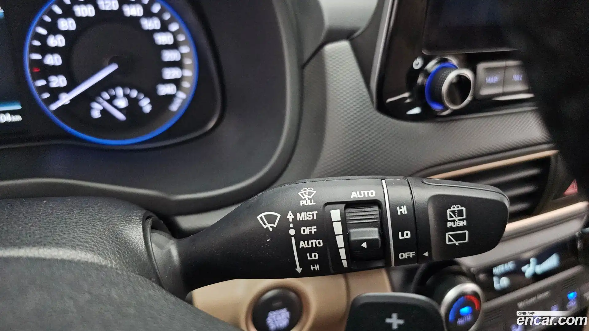 Kona Hyundai 2020.4-OPTION-042