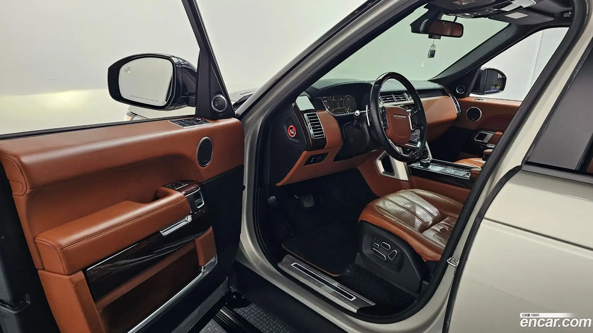 Range Rover Land Rover 2014.6-INNER-010