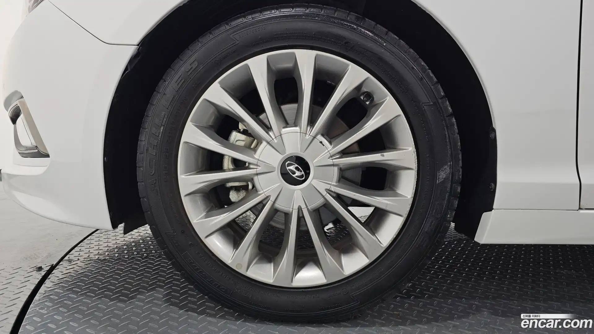 Sonata Hyundai 2016.6-OUTER-005