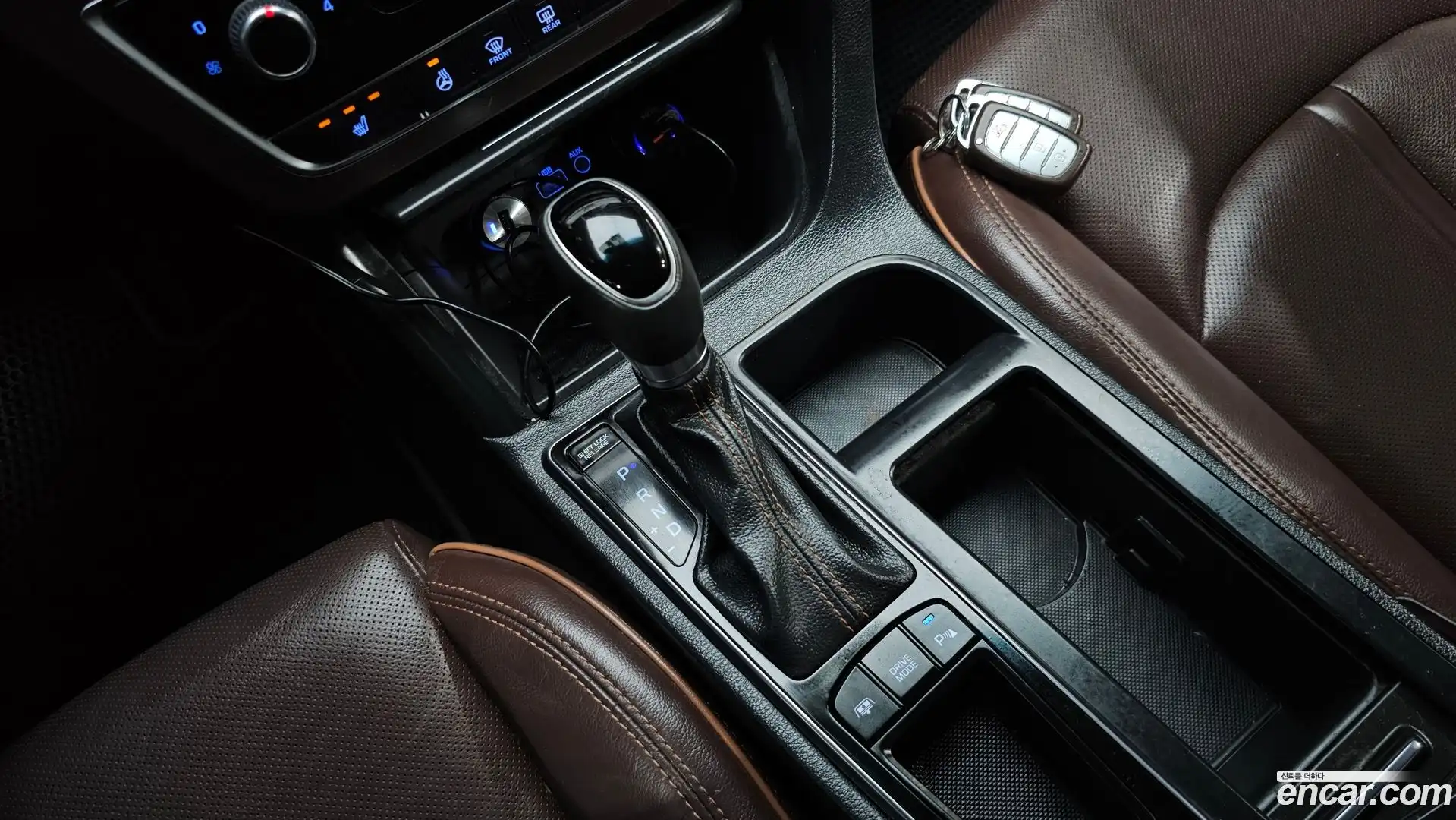 Sonata Hyundai 2016.6-INNER-009