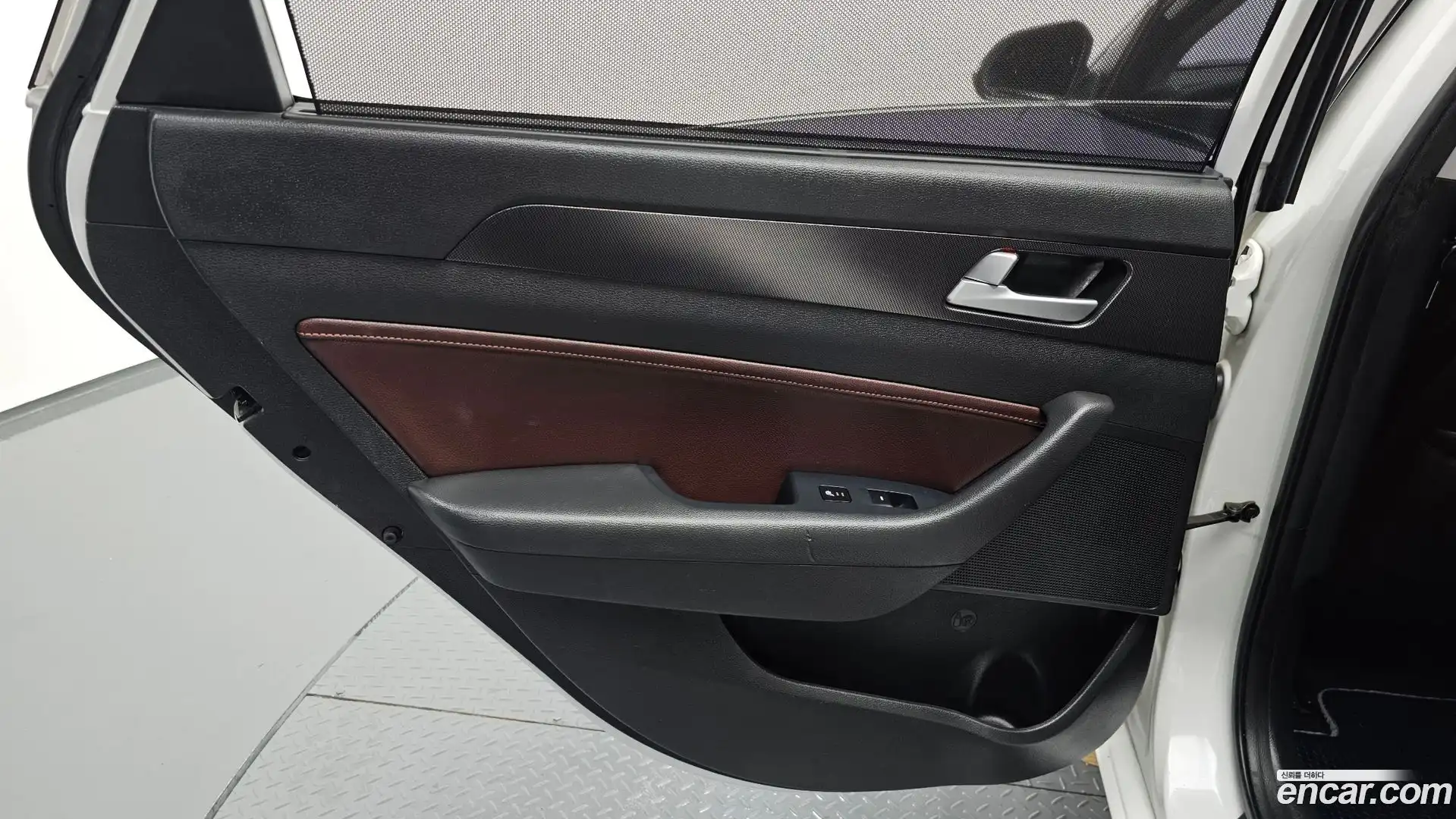Sonata Hyundai 2016.6-INNER-035