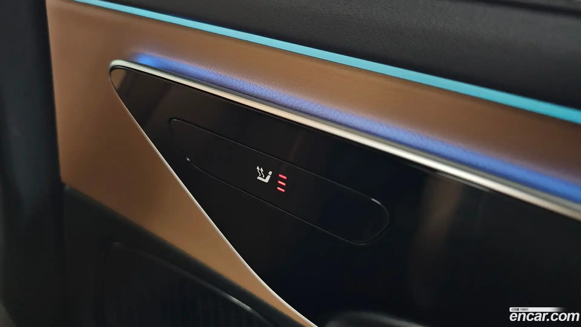 E-Class Mercedes-Benz 2025.11-OPTION-023