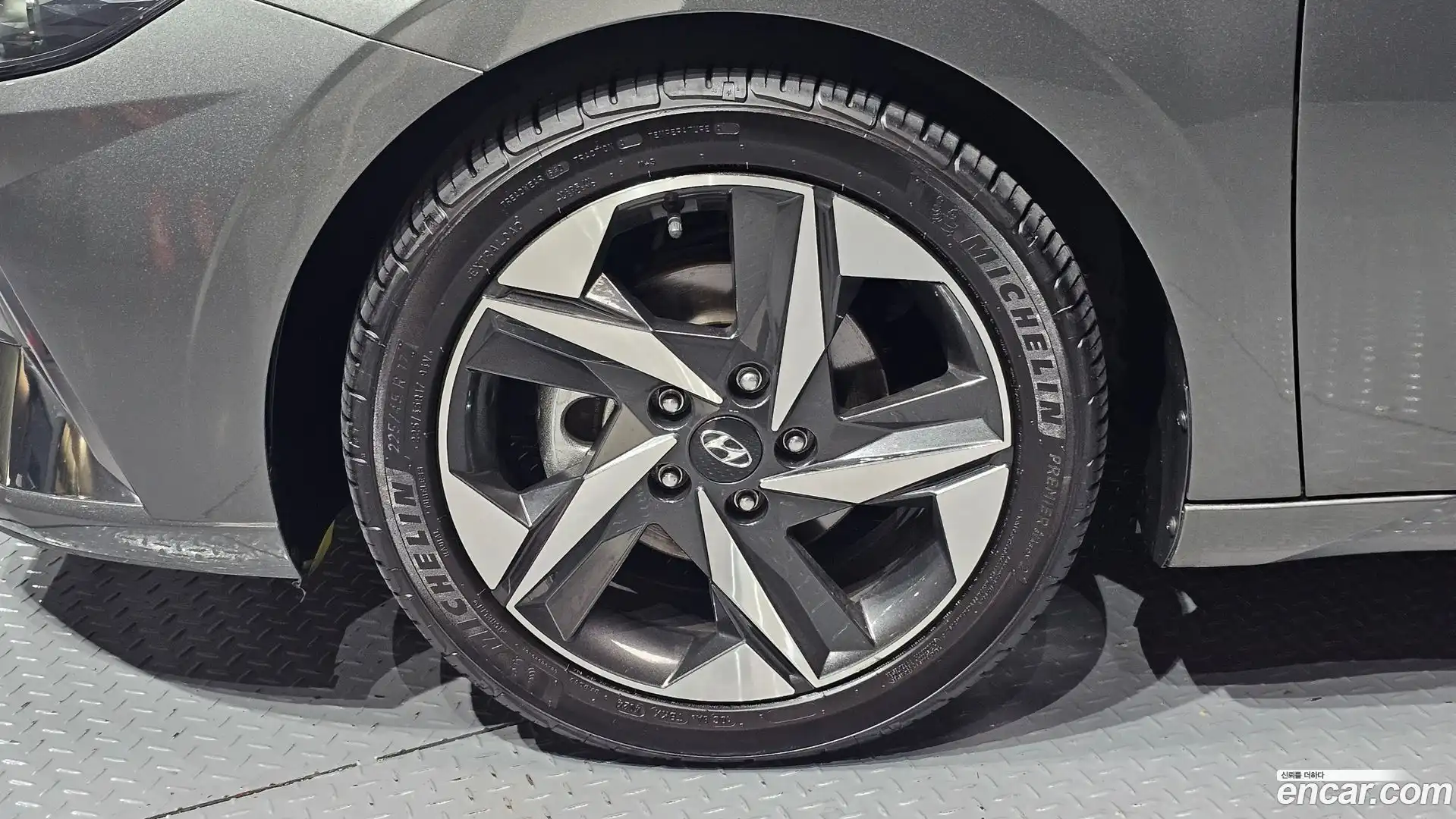 AVANTE Hyundai 2020.10-OUTER-005