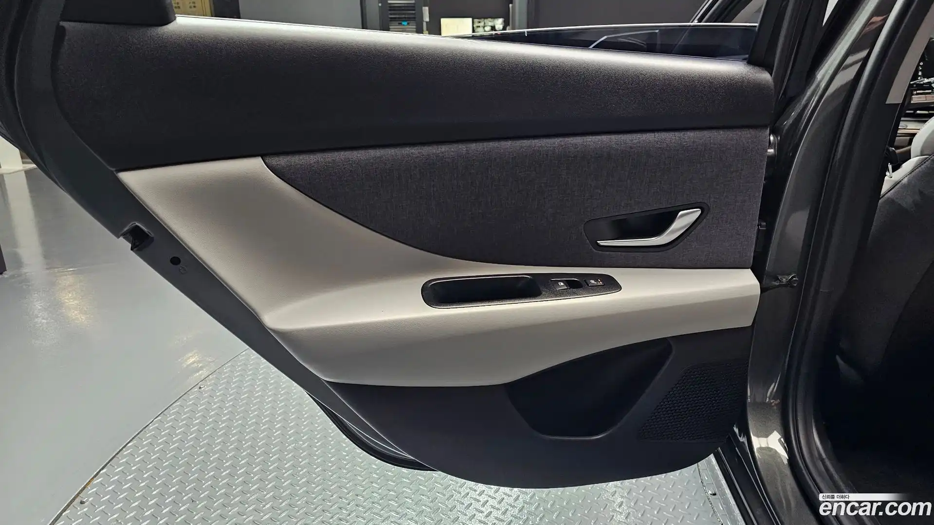AVANTE Hyundai 2020.10-INNER-035