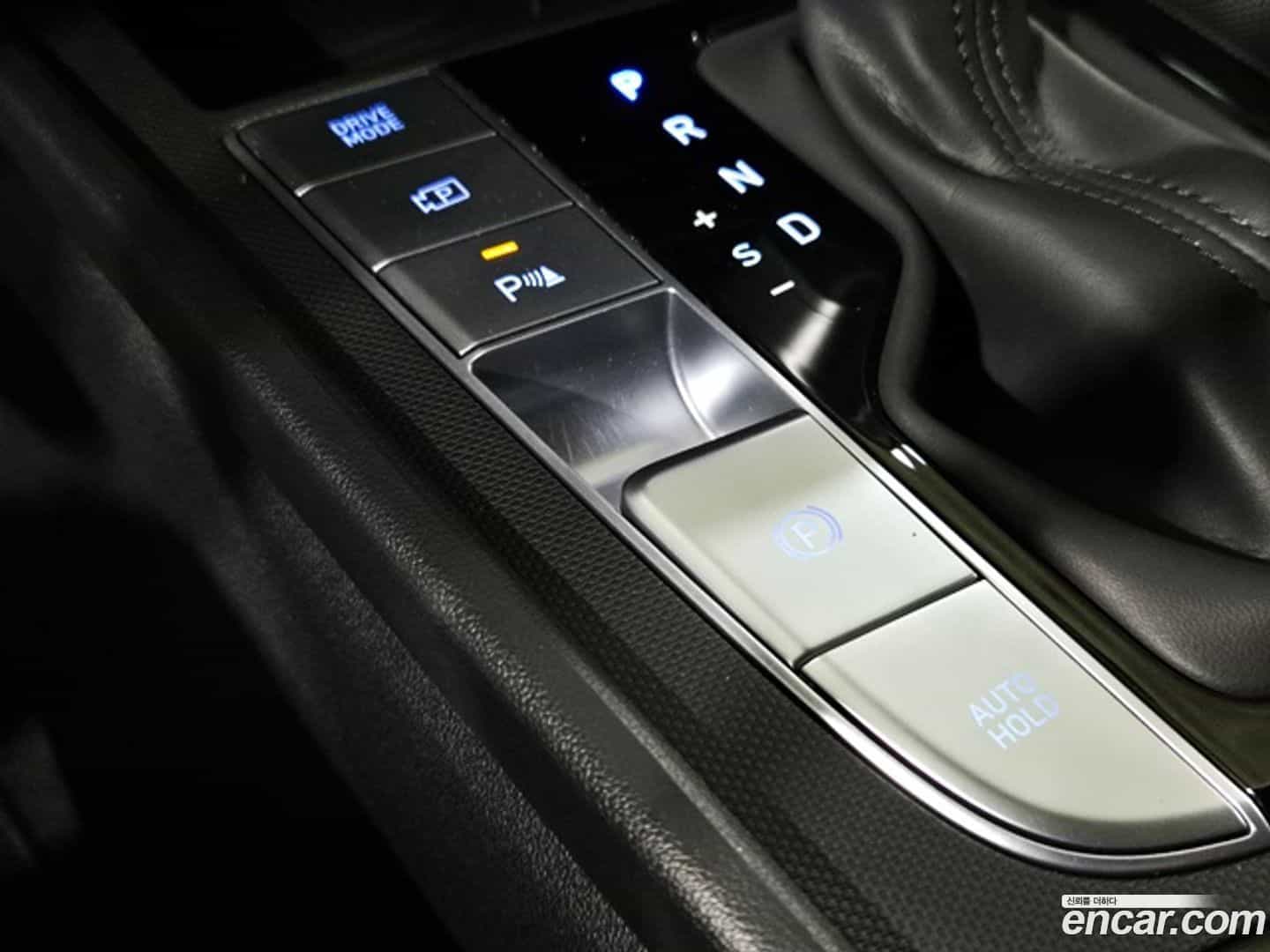 AVANTE Hyundai 2025.5-OPTION-019