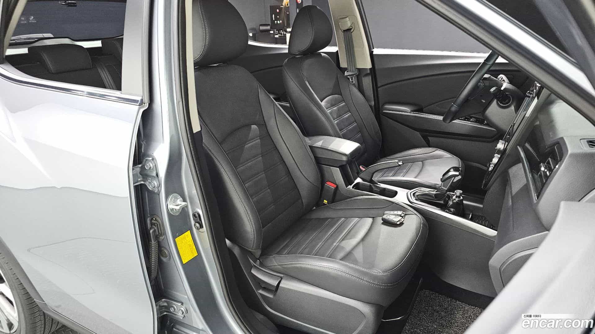 TIBOLI KG Mobility 2019.10-INNER-036