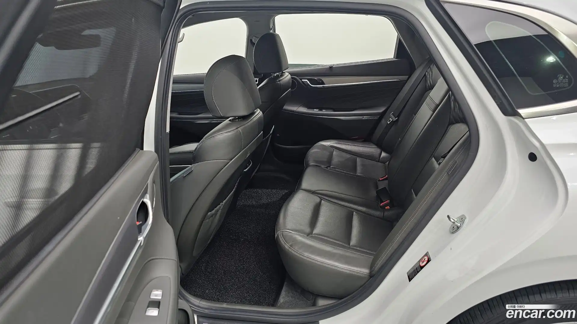 Grandeur Hyundai 2020.11-OPTION-017