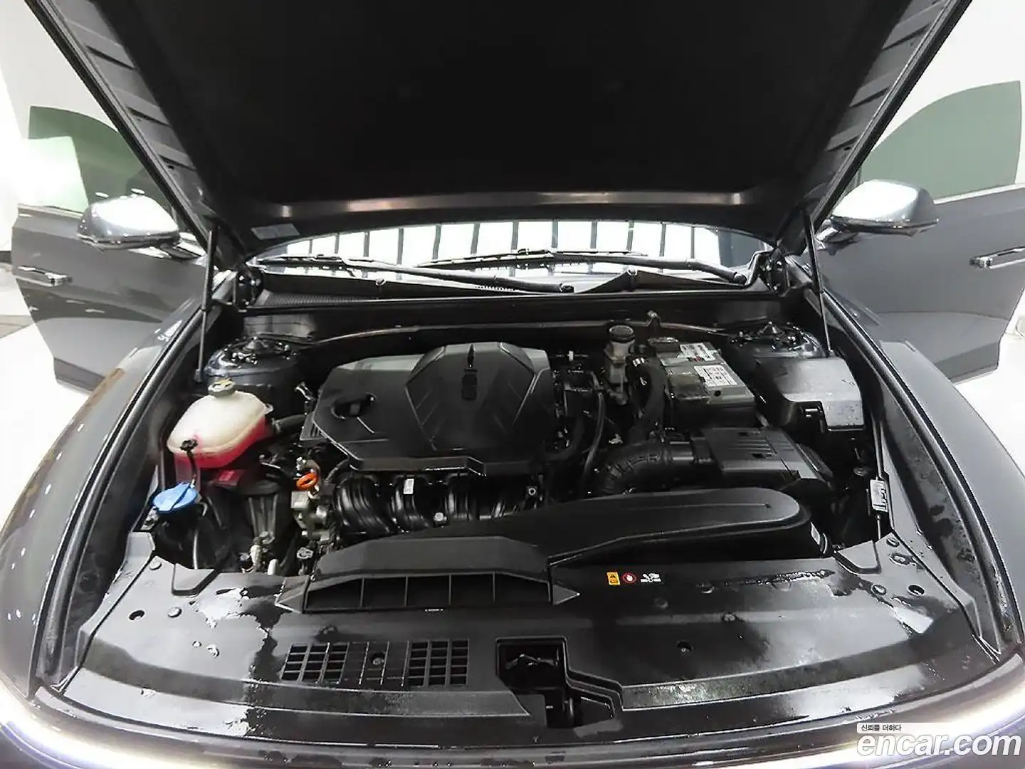 Grandeur Hyundai 2023.3-OUTER-006