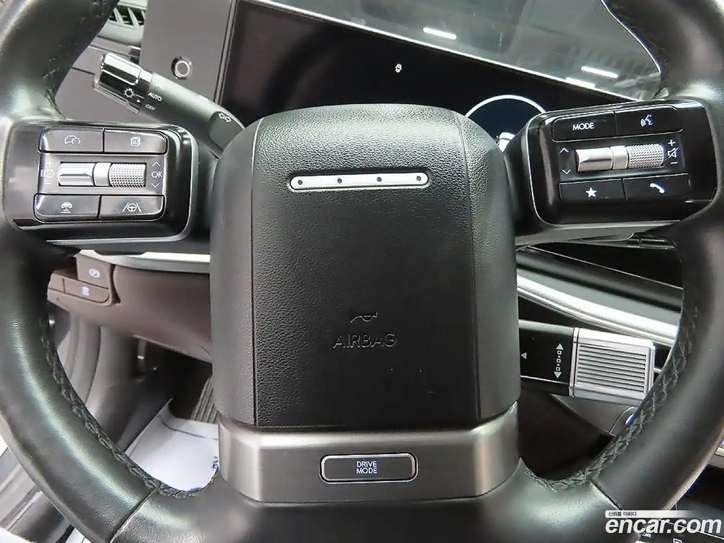 Grandeur Hyundai 2023.3-OPTION-018