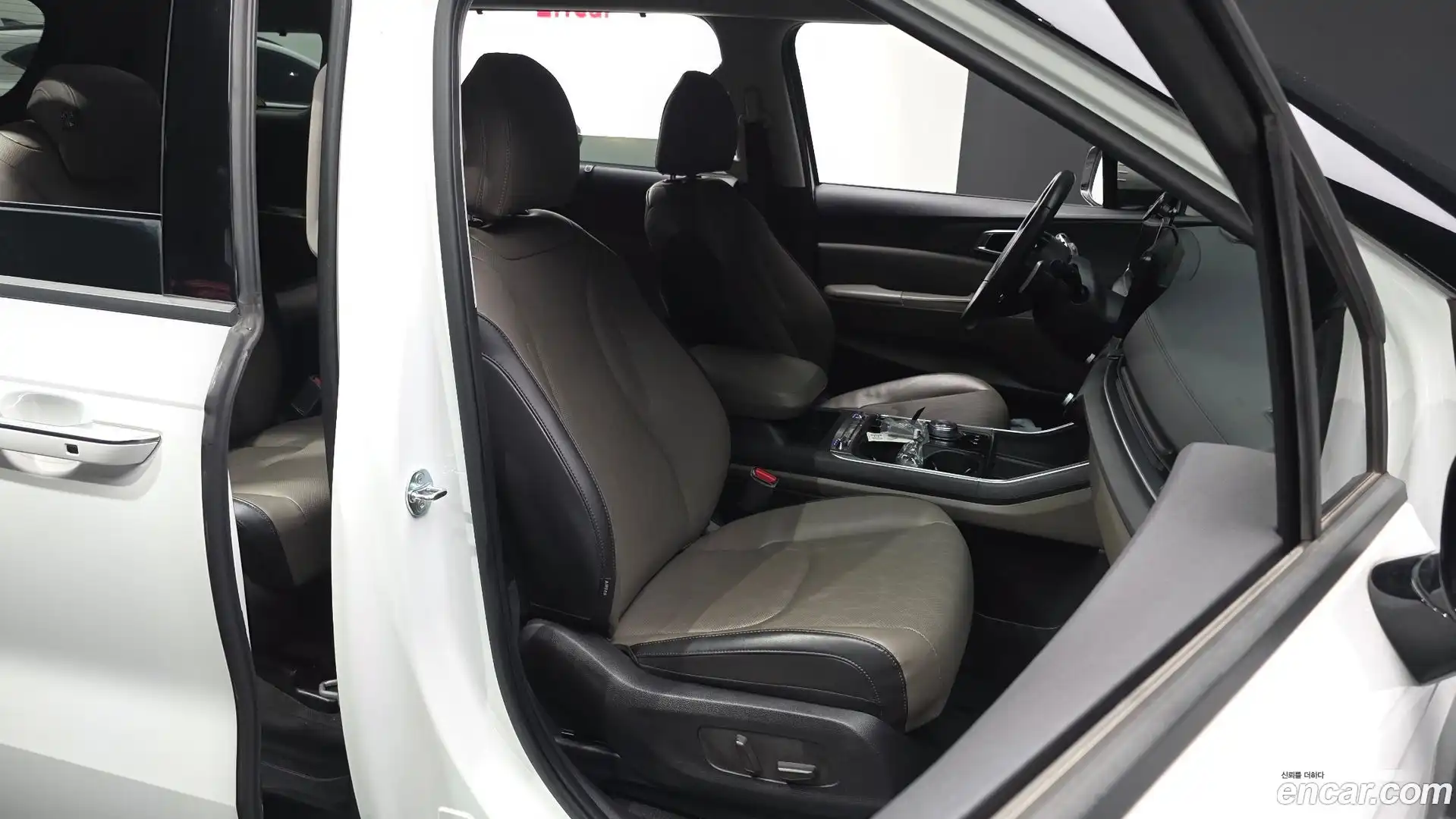 Canival Kia 2024.5-INNER-036