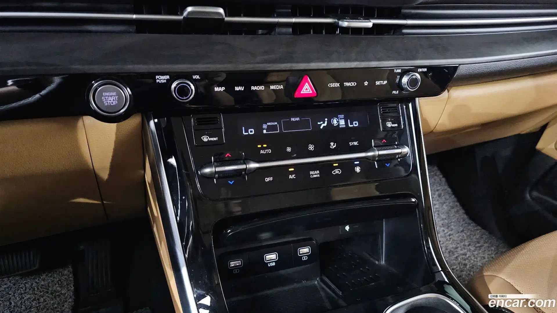 Canival Kia 2020.8-OPTION-021