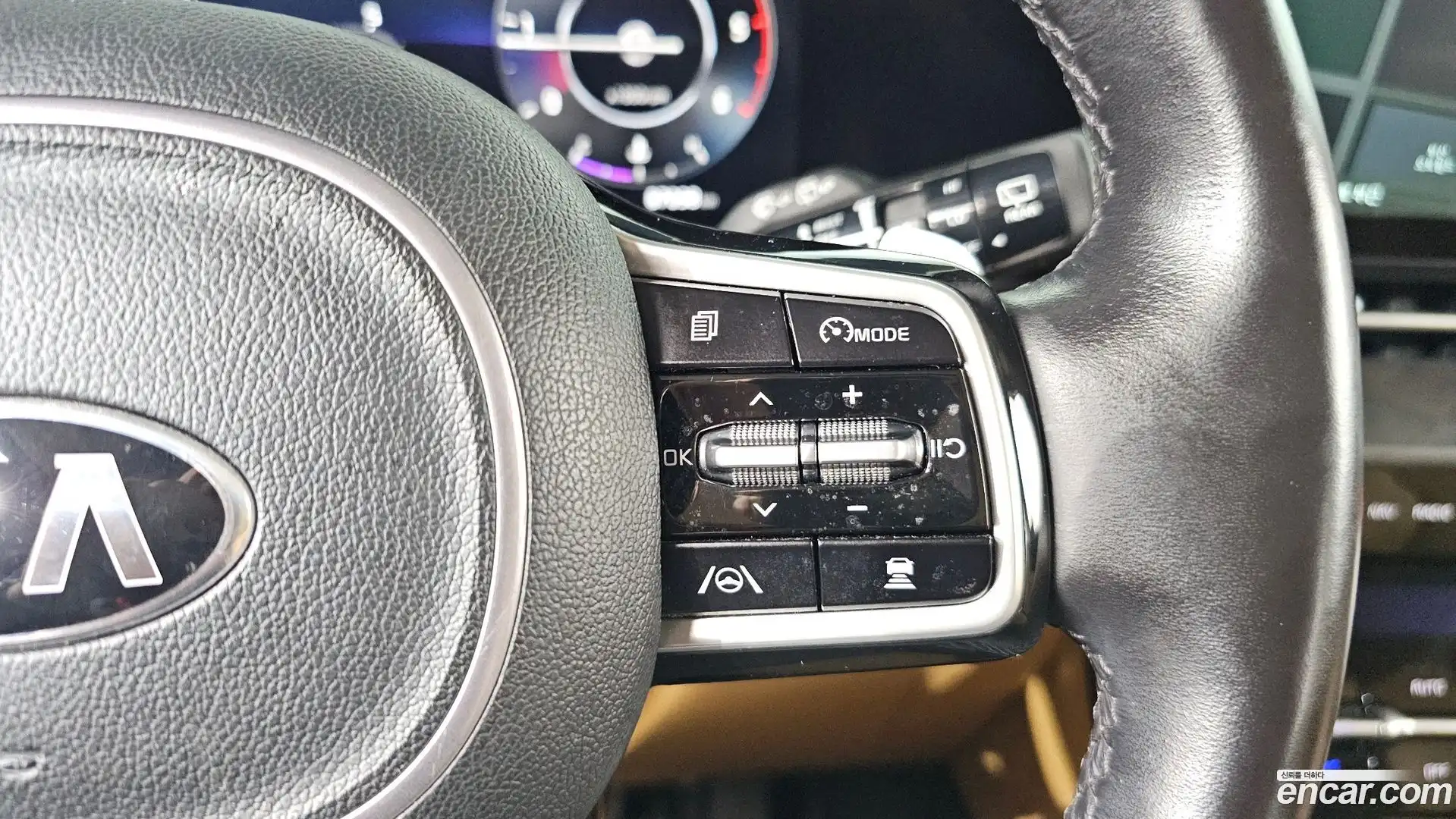 Canival Kia 2020.8-OPTION-042