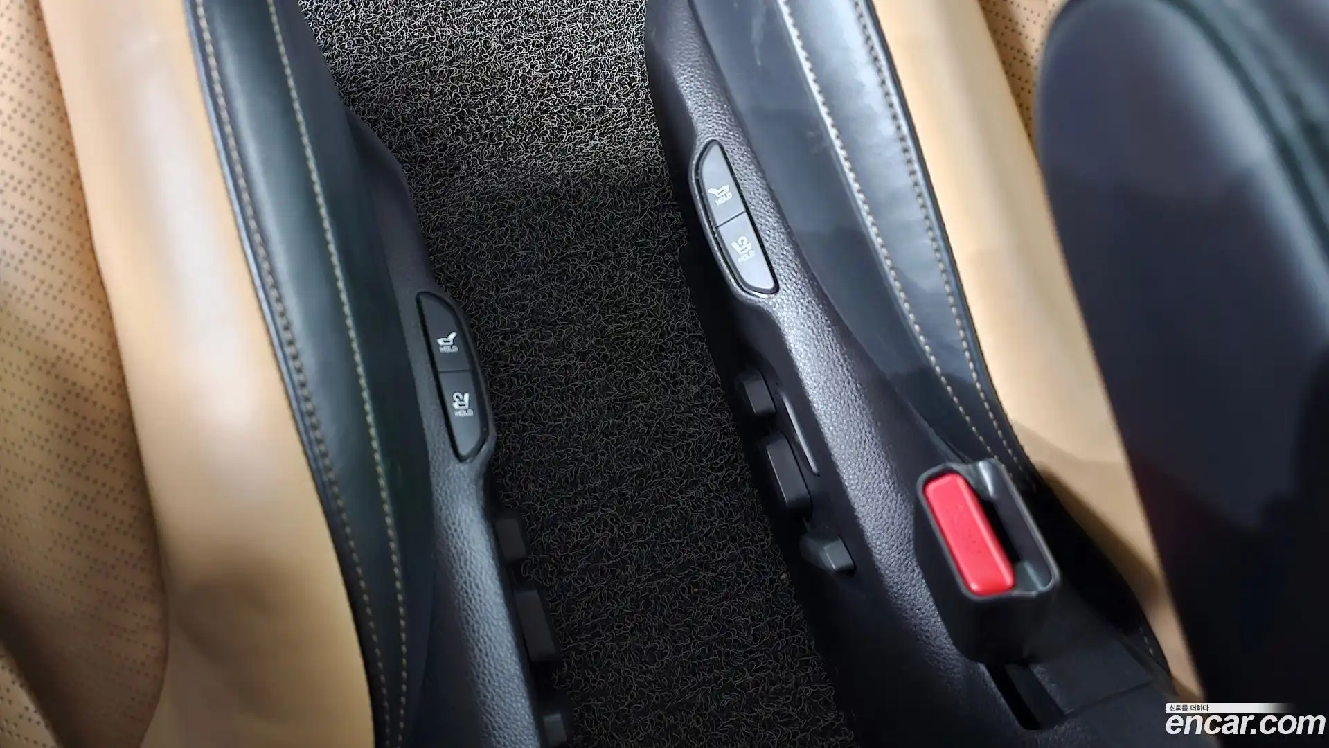Canival Kia 2020.8-OPTION-043