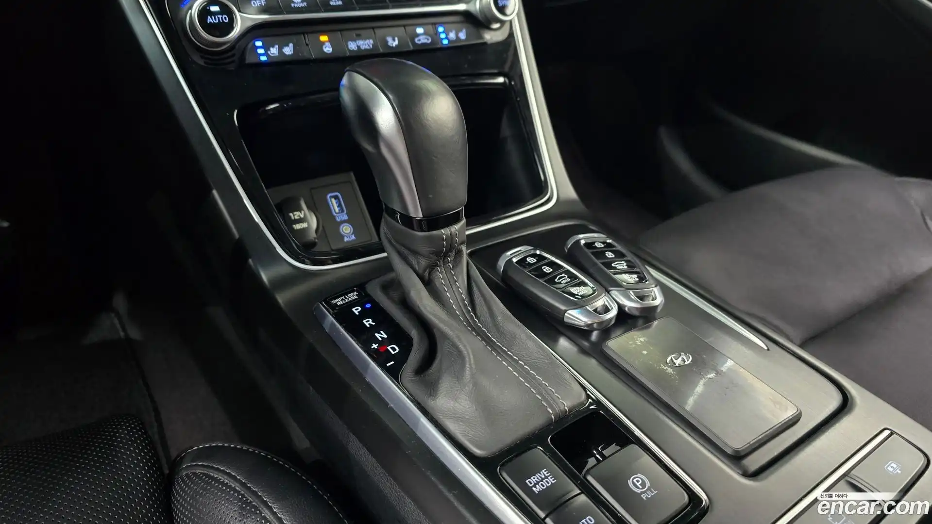Grandeur Hyundai 2018.4-INNER-009