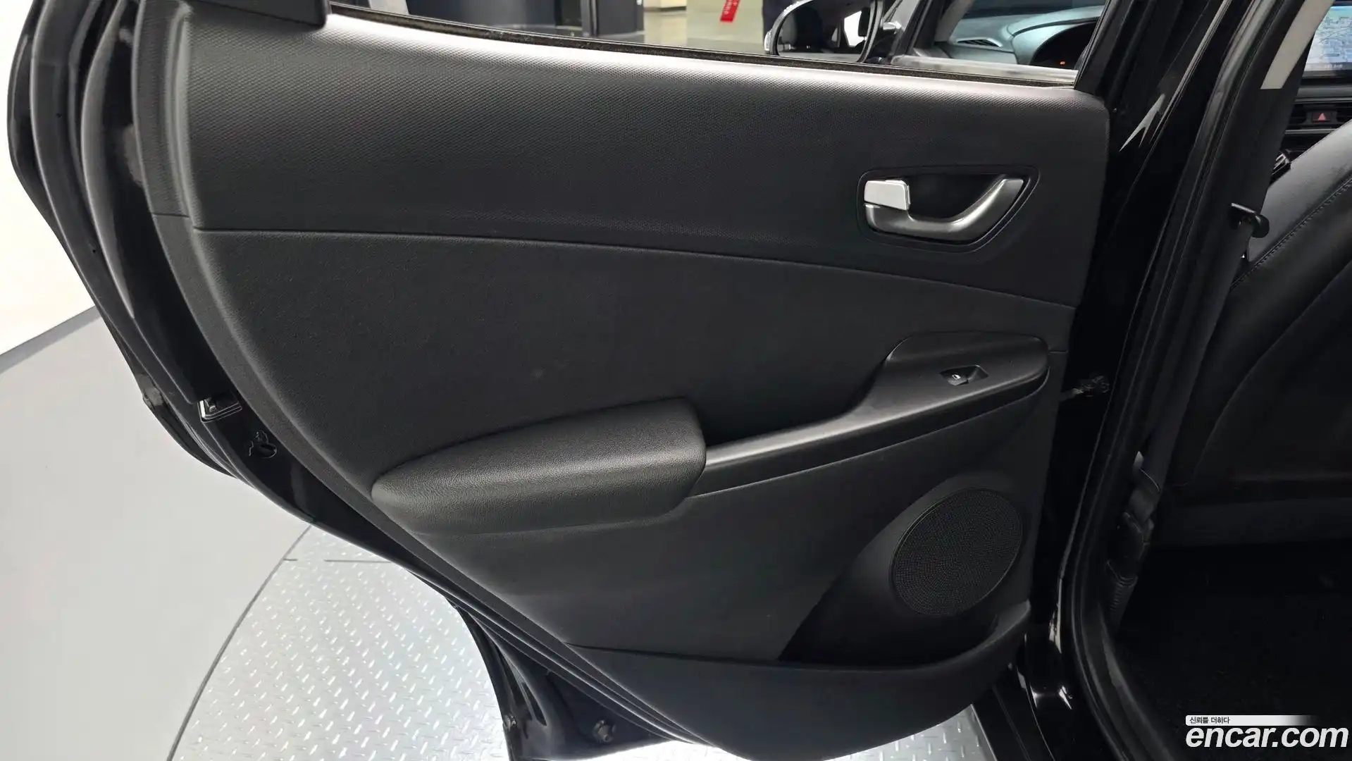 Kona Hyundai 2021.3-INNER-035