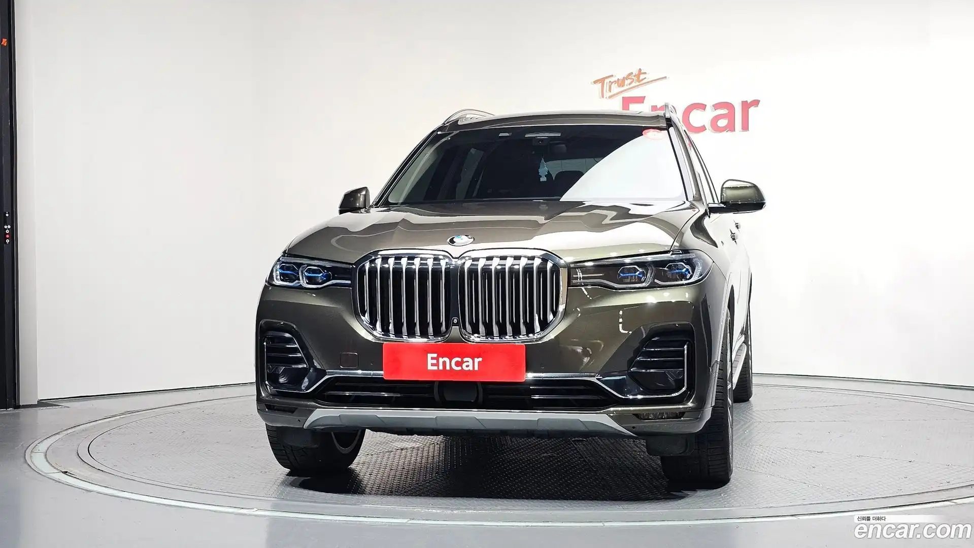 X7 BMW 2021.10-OUTER-003