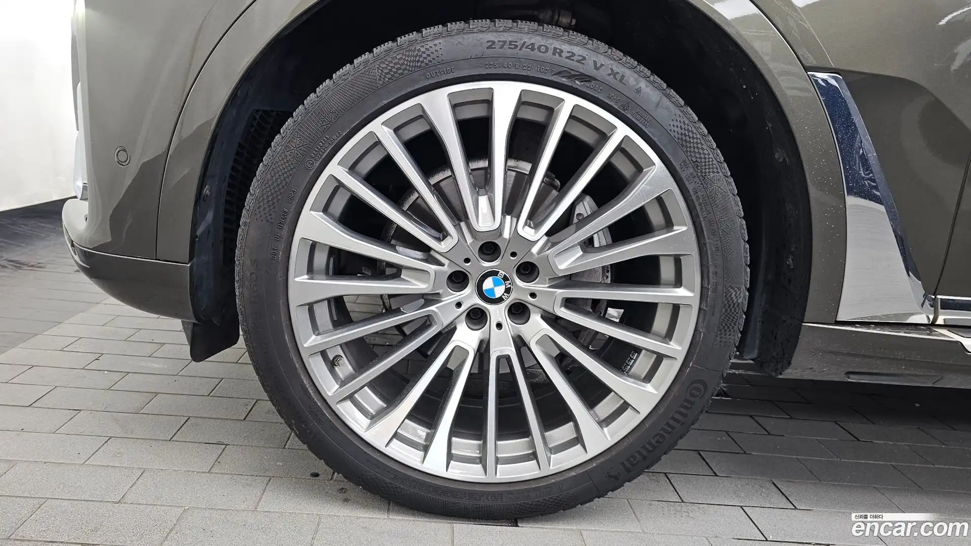 X7 BMW 2021.10-OUTER-005
