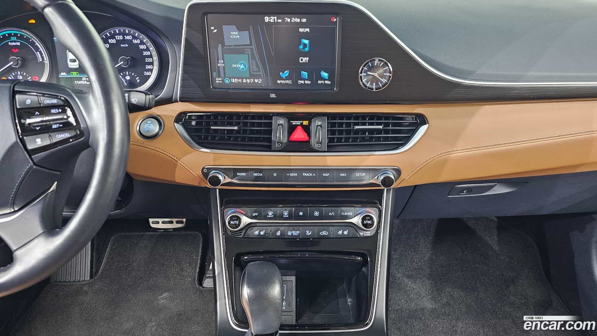 Grandeur Hyundai 2018.7-OPTION-023