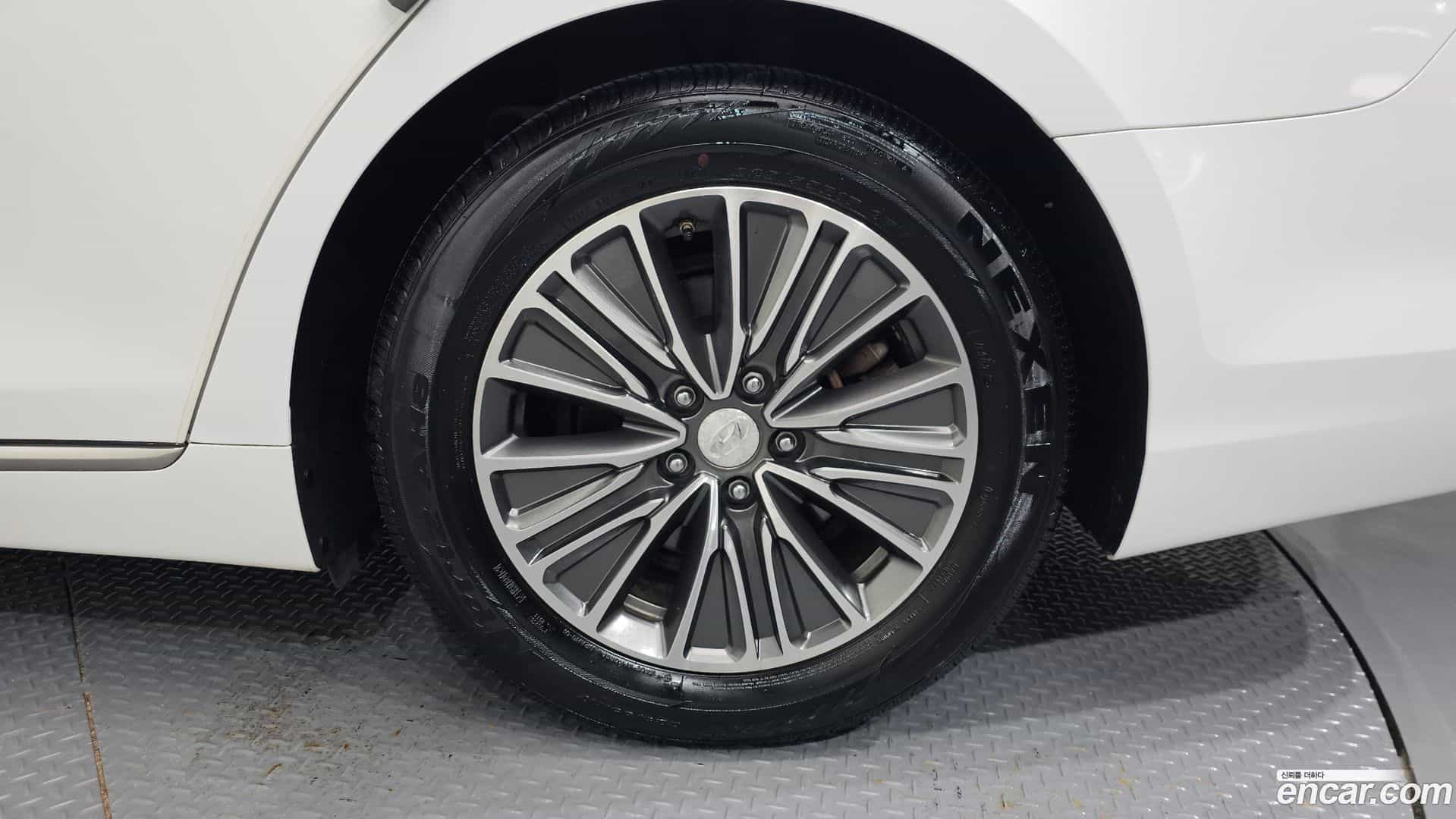 Grandeur Hyundai 2018.7-OUTER-031
