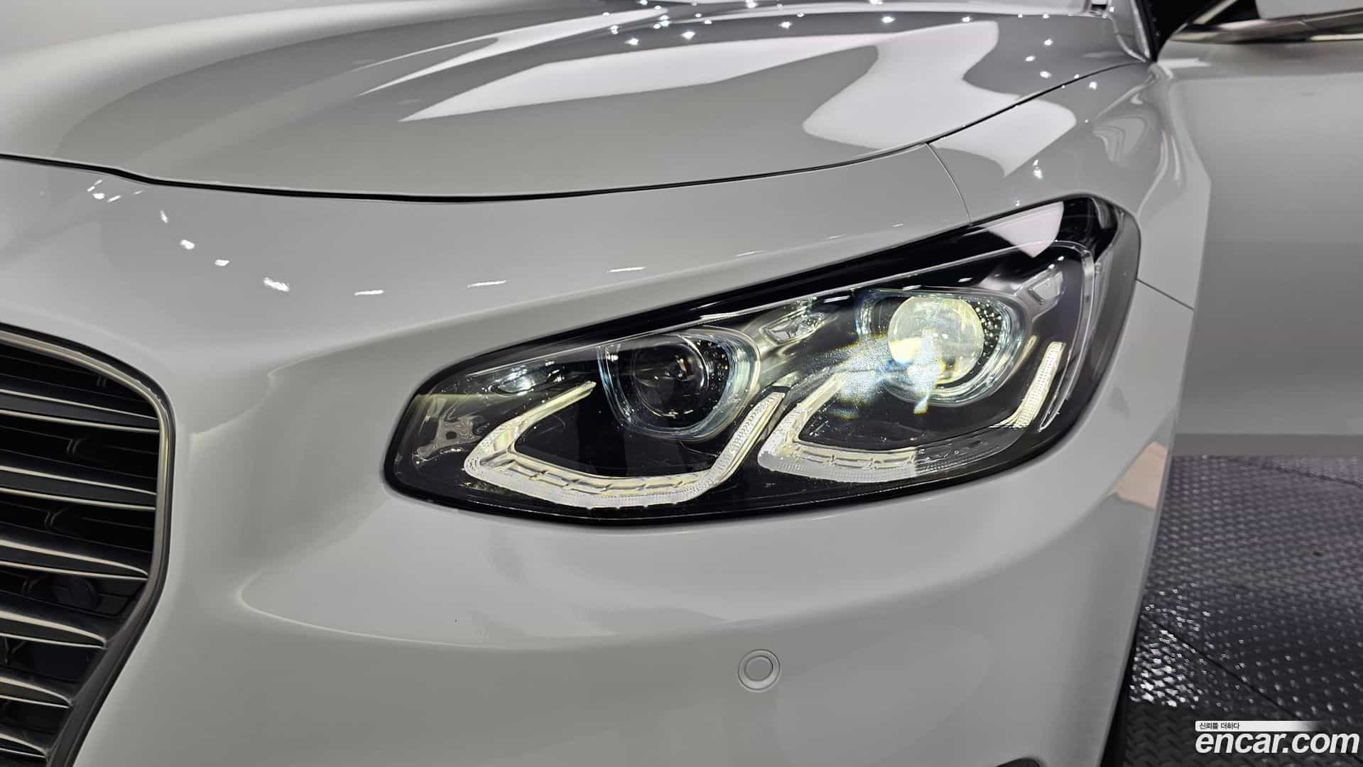 Grandeur Hyundai 2018.7-OUTER-032