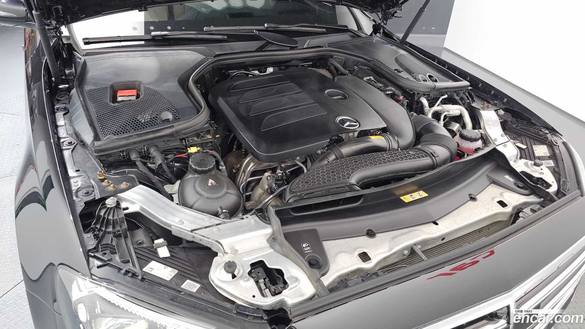 E-Class Mercedes-Benz 2023.4-OUTER-006