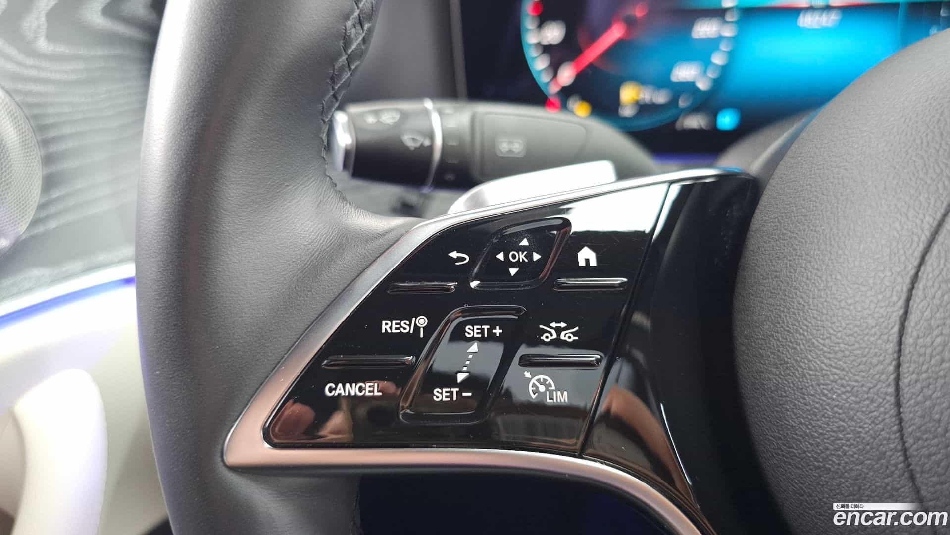 E-Class Mercedes-Benz 2023.4-OPTION-020
