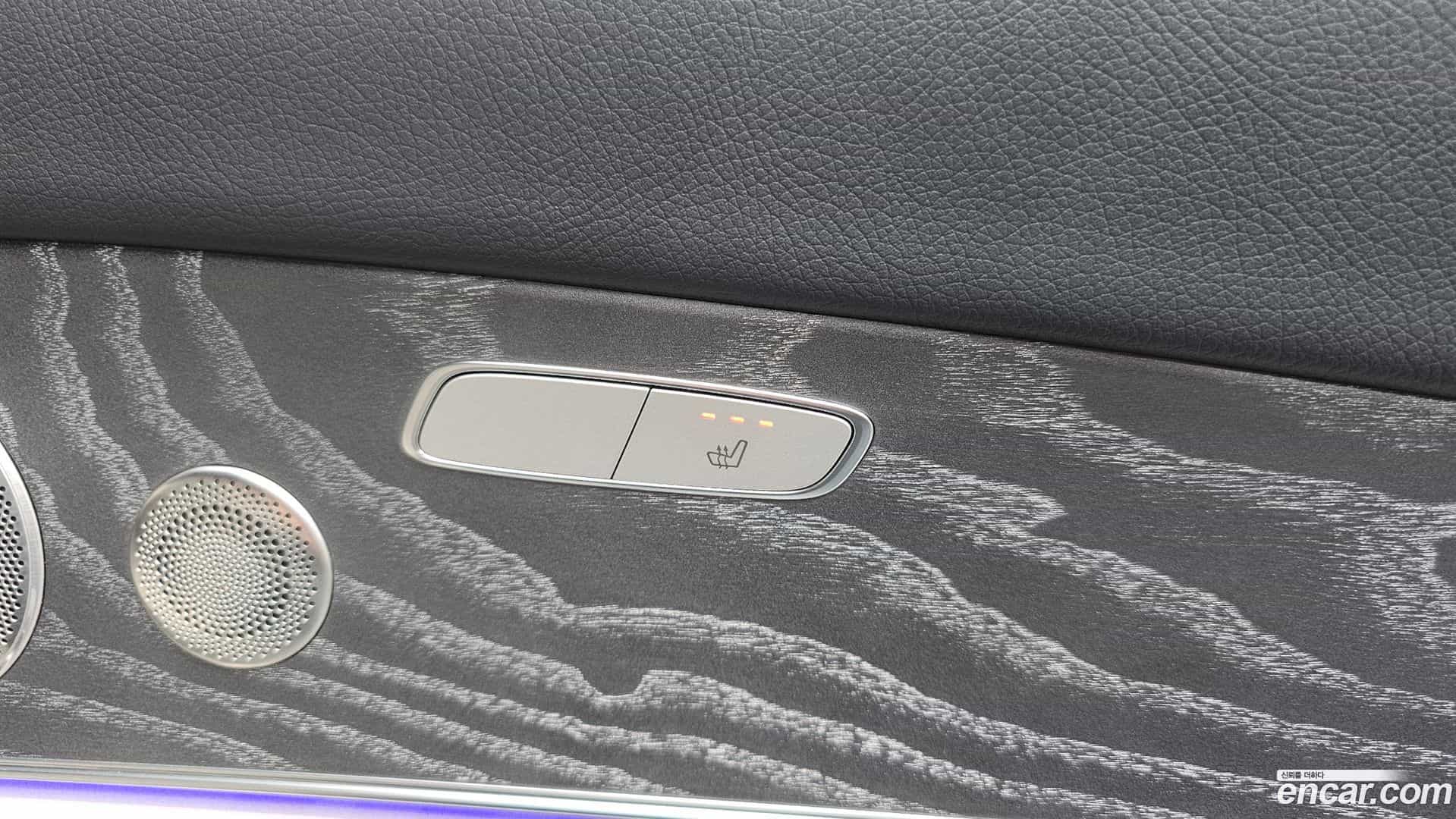 E-Class Mercedes-Benz 2023.4-OPTION-047