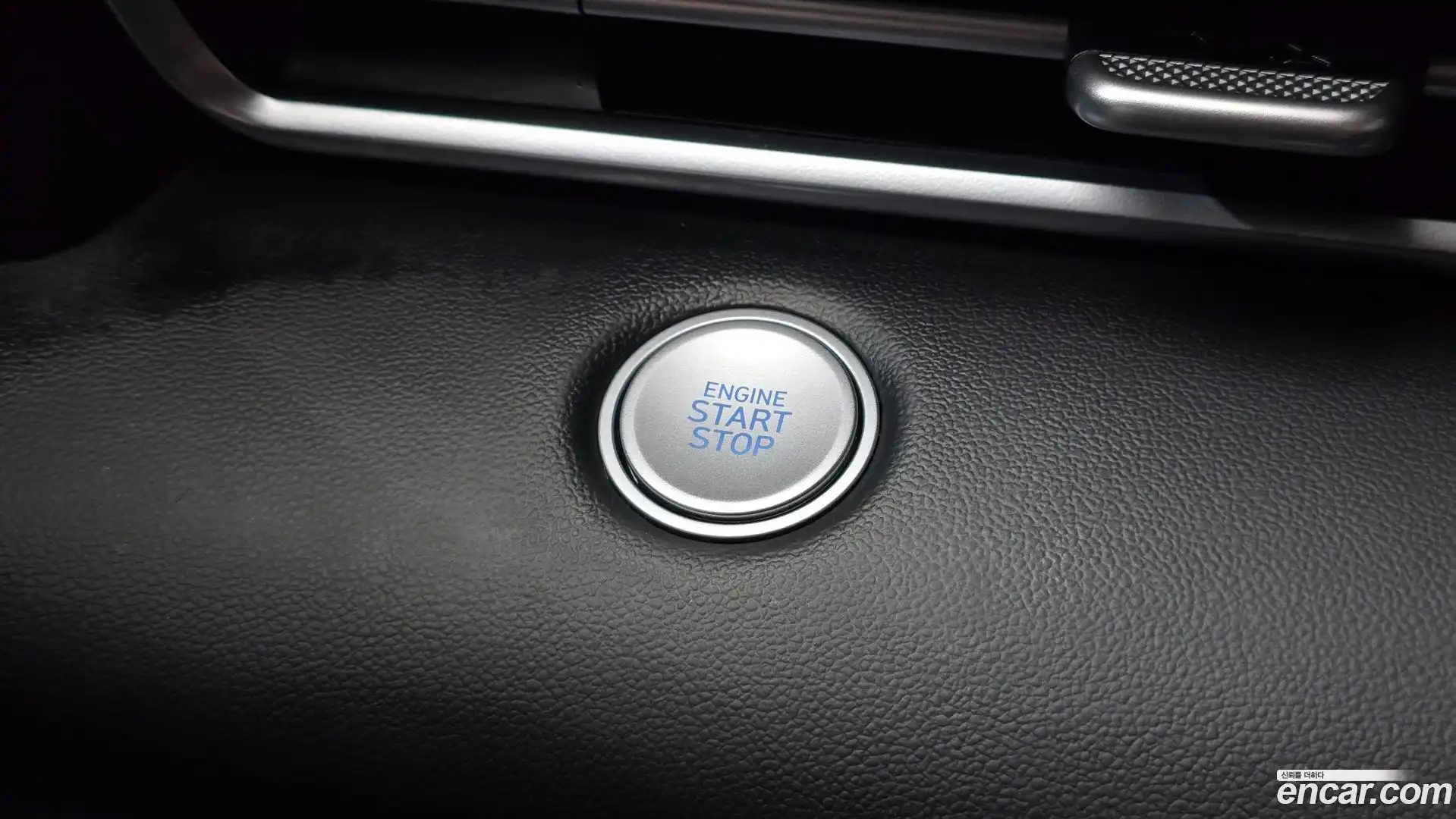 AVANTE Hyundai 2021.8-OPTION-040