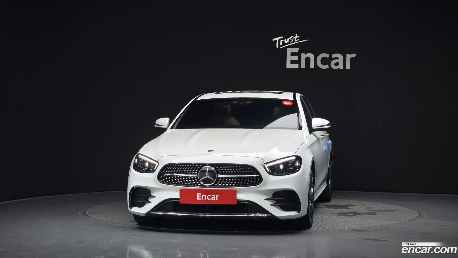 E-Class Mercedes-Benz 2021.6-OUTER-003