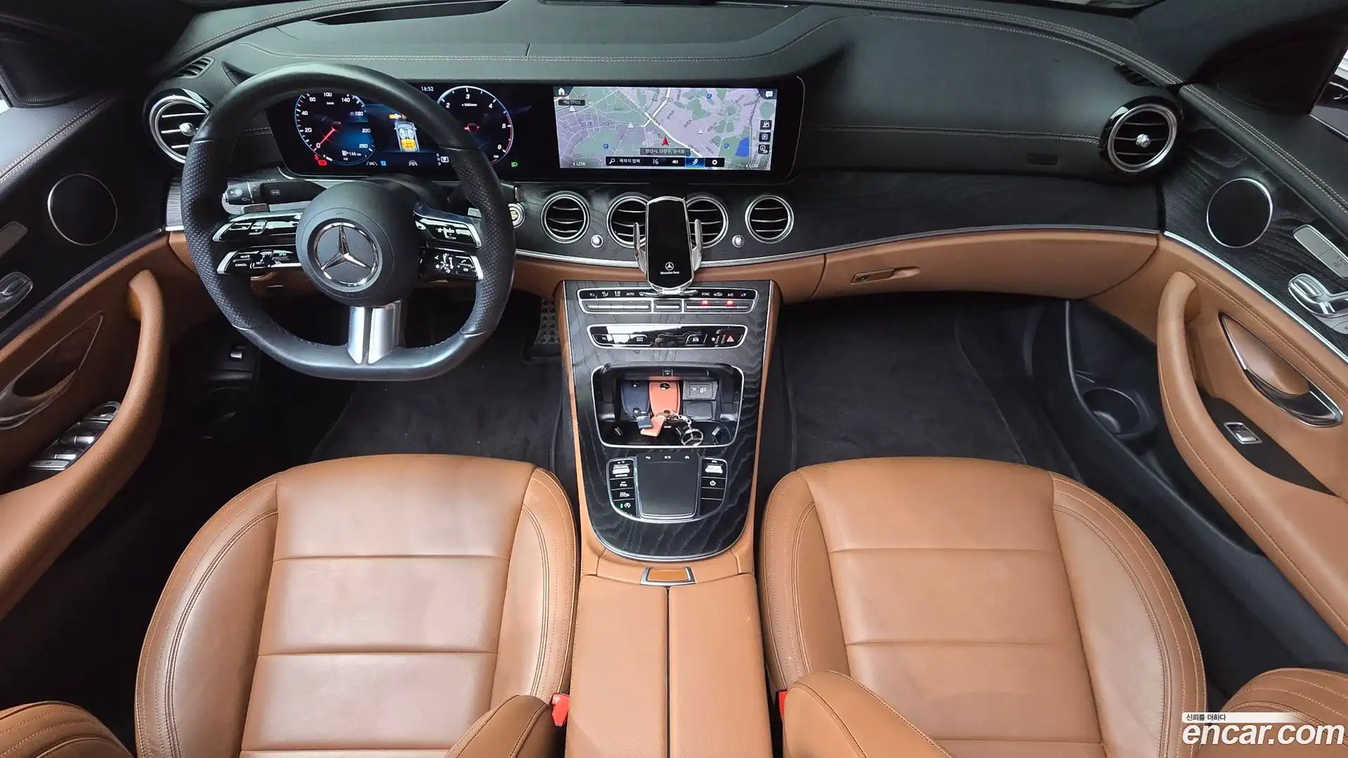 E-Class Mercedes-Benz 2021.6-INNER-007
