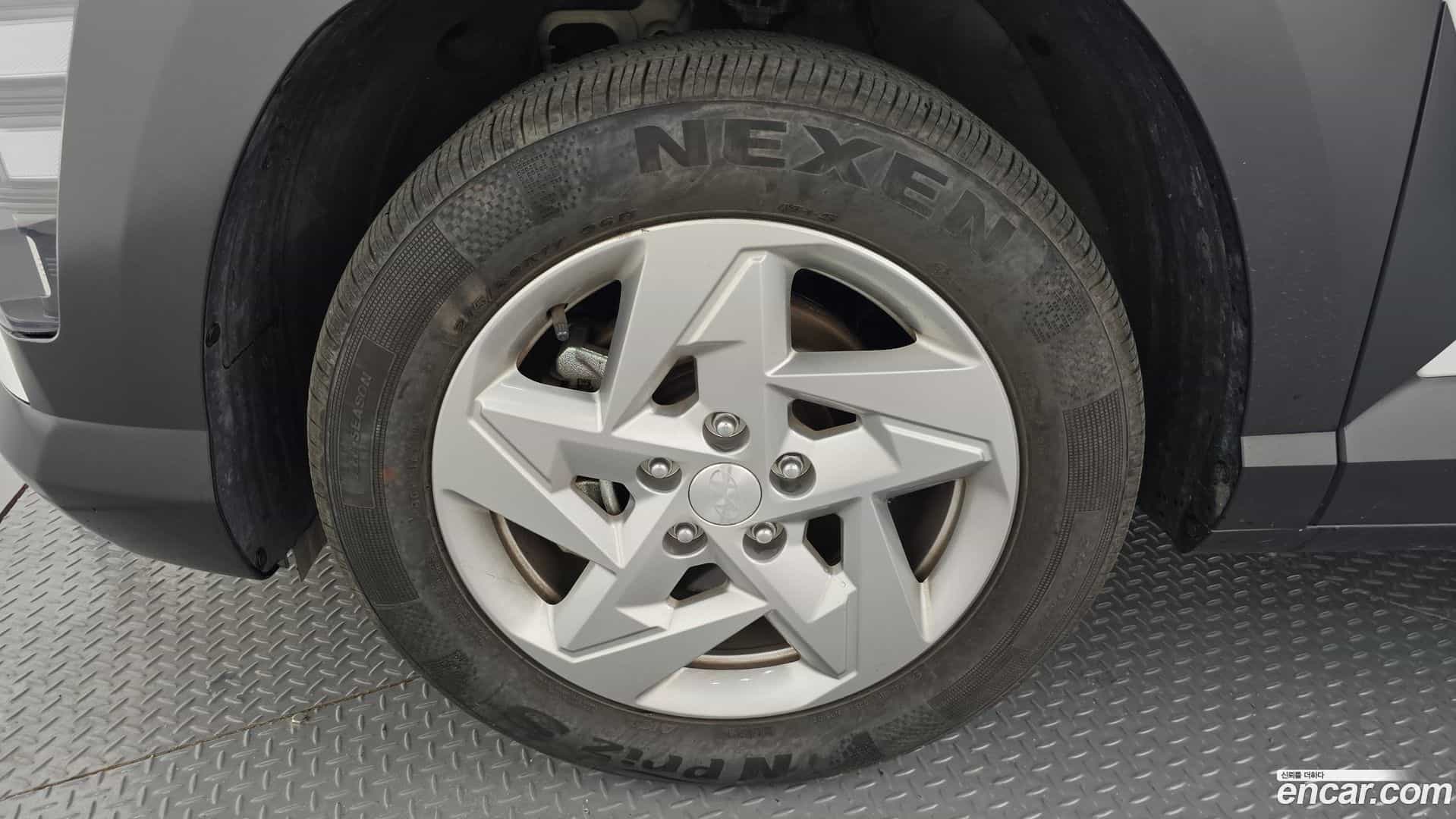 Kona Hyundai 2023.5-OUTER-005