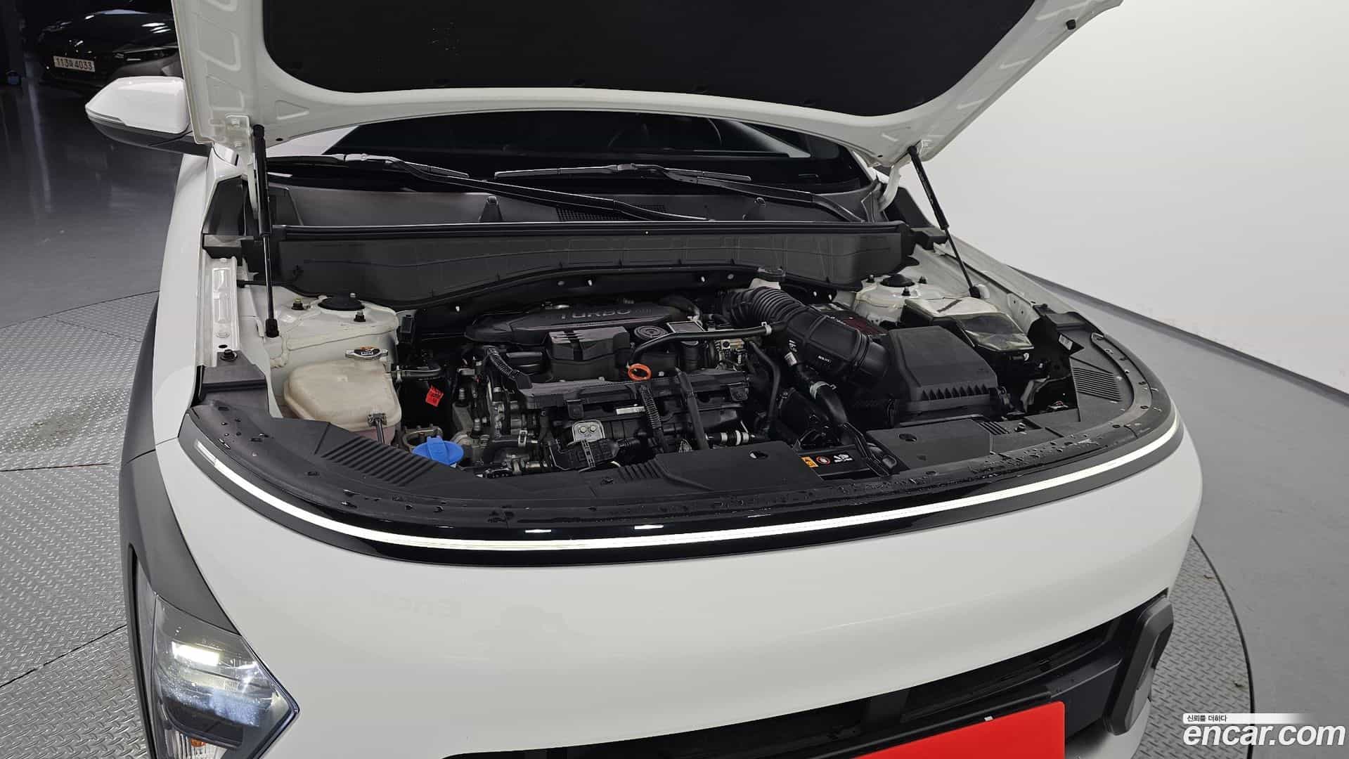 Kona Hyundai 2023.5-OUTER-006