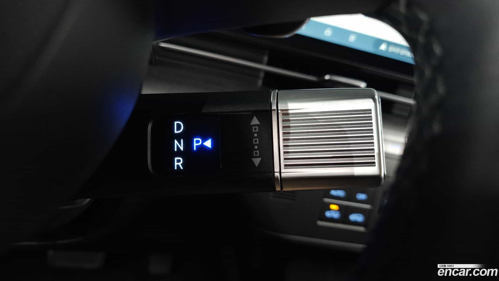 Kona Hyundai 2023.5-INNER-009