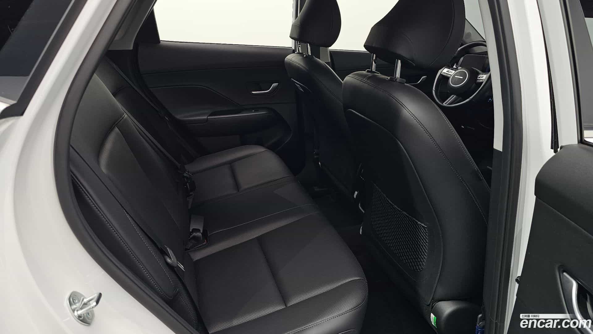 Kona Hyundai 2023.5-OPTION-015