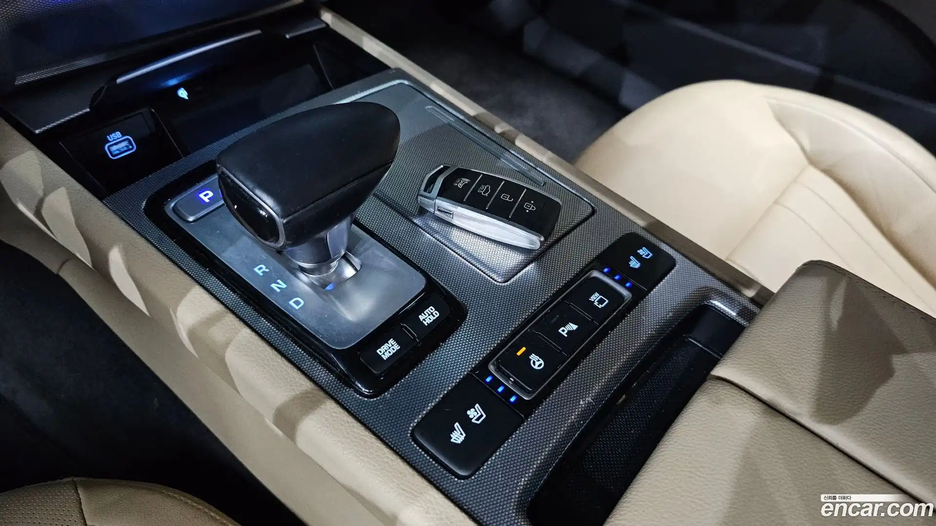 G80 Genesis 2019.5-INNER-009
