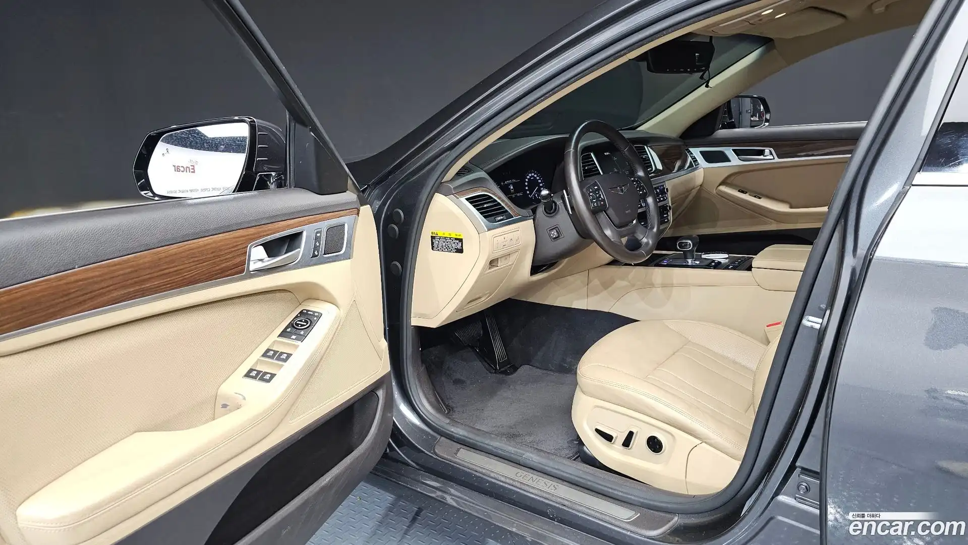 G80 Genesis 2019.5-INNER-010