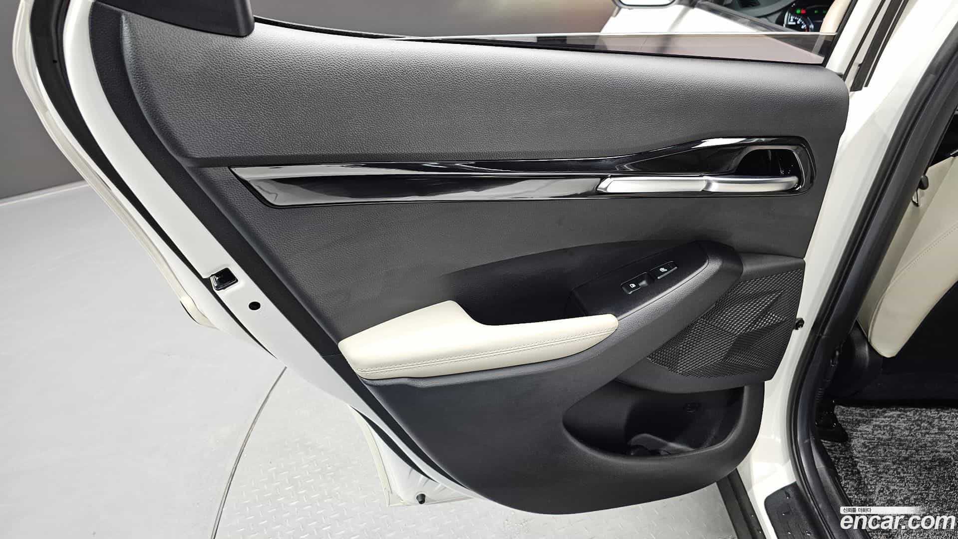 Seltos Kia 2021.10-INNER-035