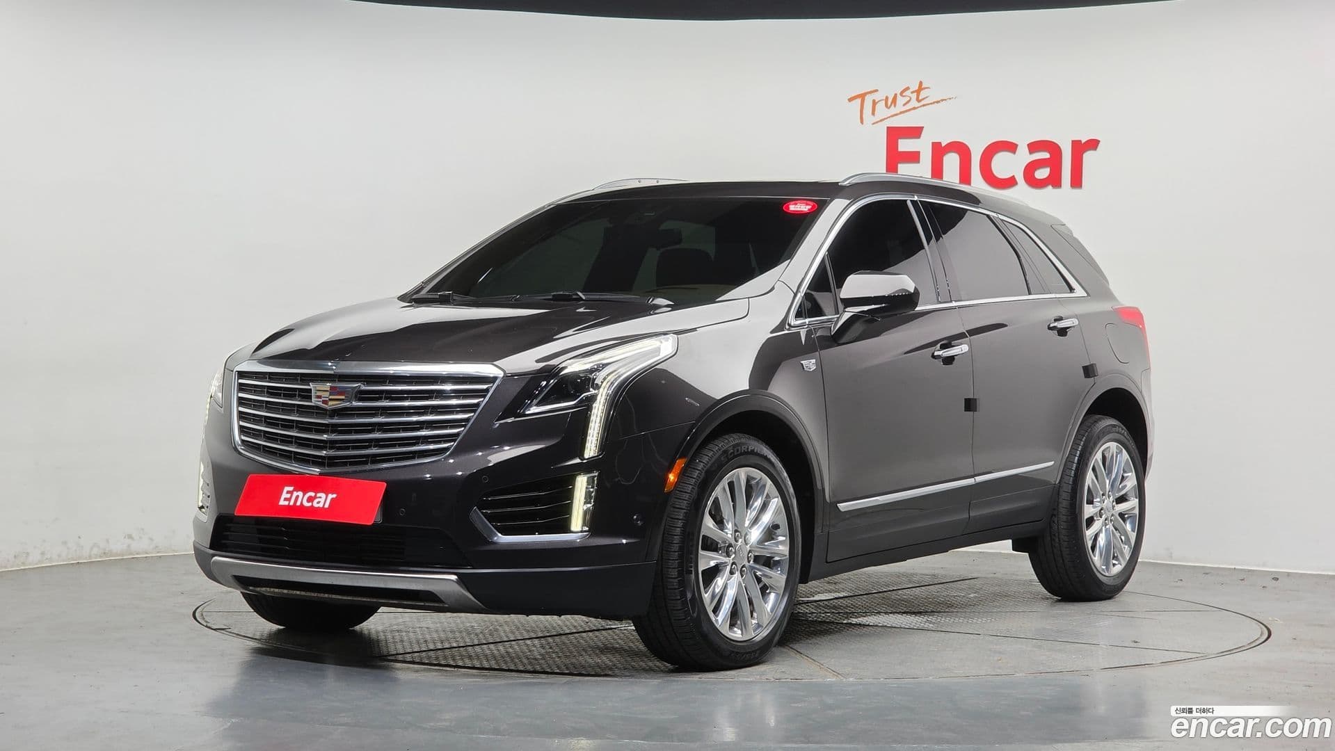 Main__Slider__Photo:XT5 Cadillac 2019.5-0