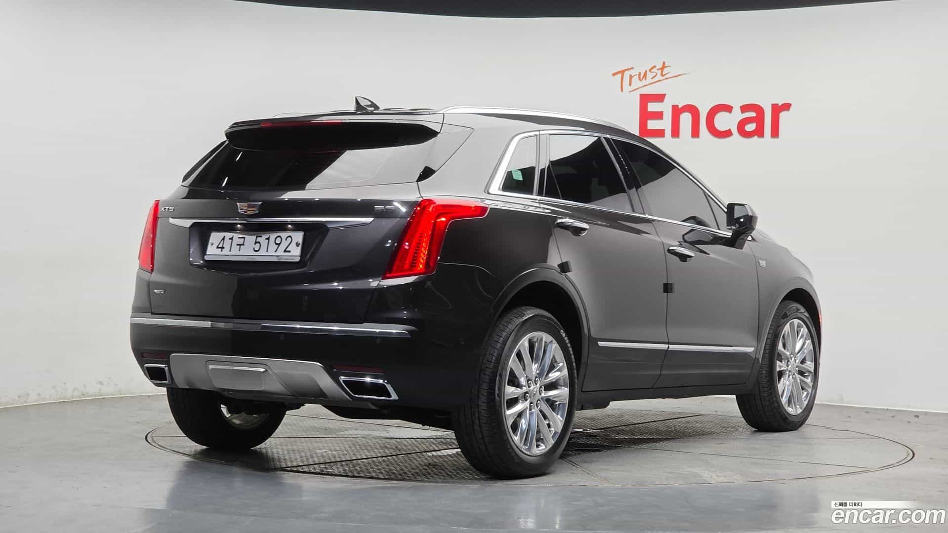 XT5 Cadillac 2019.5-OUTER-002
